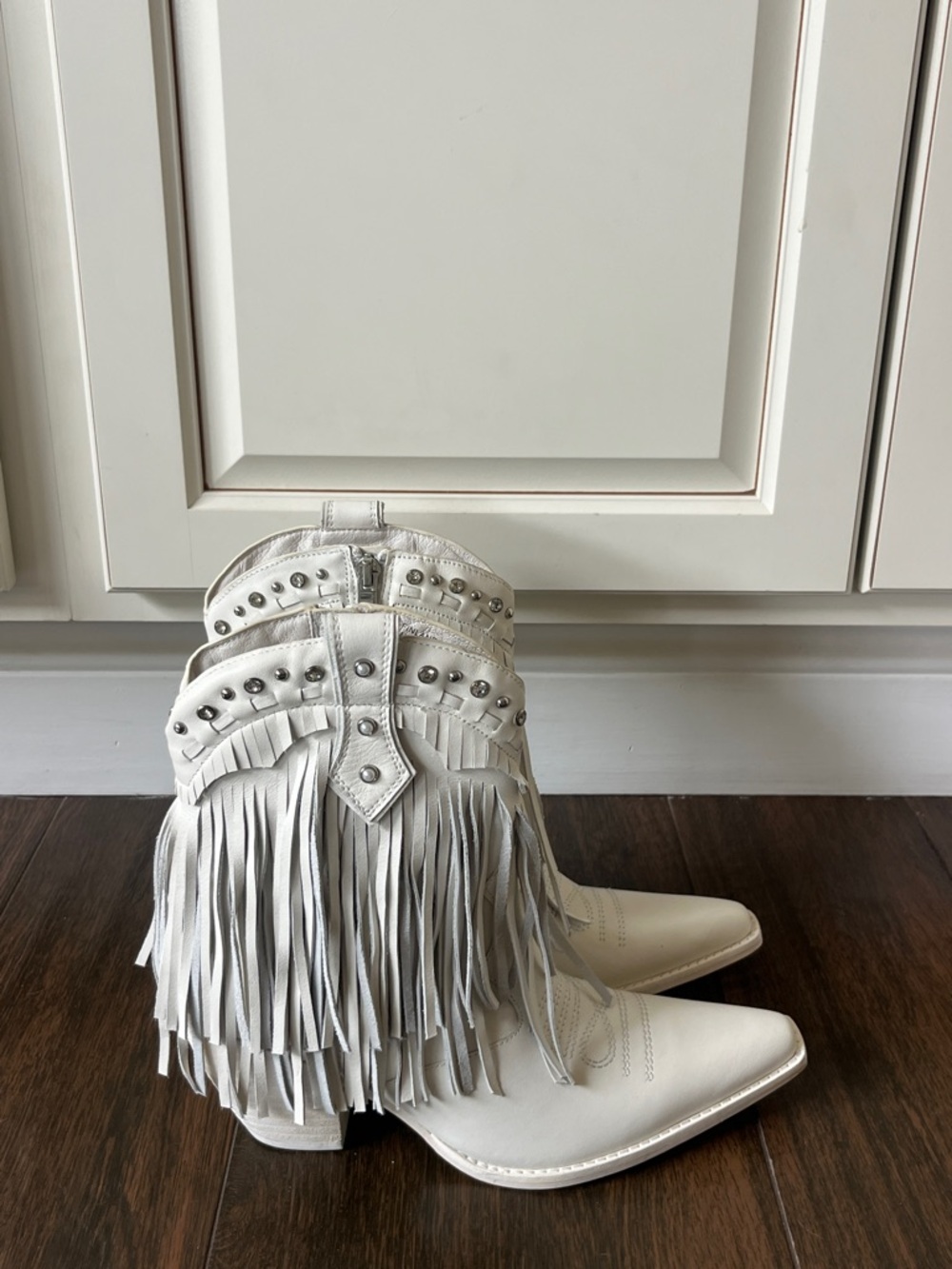 NWT ZIGIS FINLANDIA FRINGE LEATHER BOOTS - Picture 6 of 8